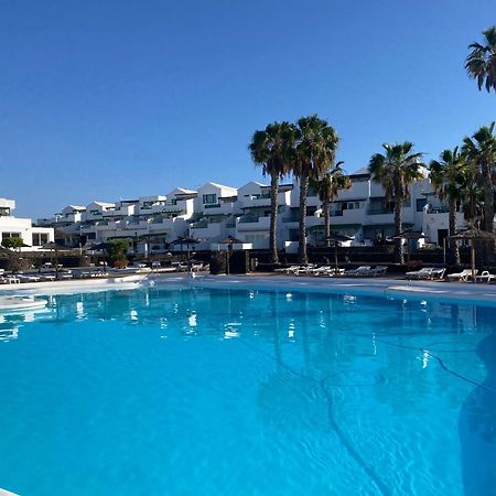 First Floor Apartment With Sea View, Costa Teguise Bagian luar foto