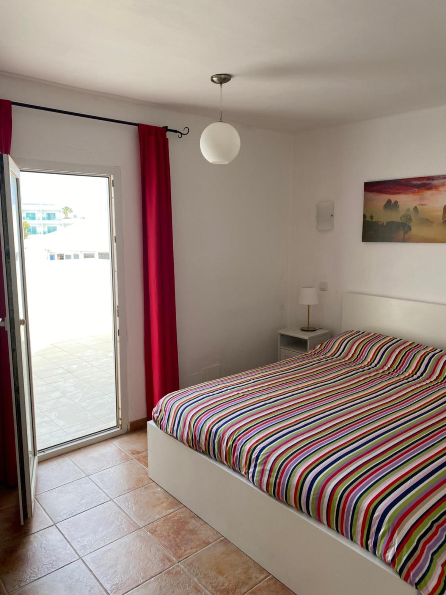 First Floor Apartment With Sea View, Costa Teguise Bagian luar foto