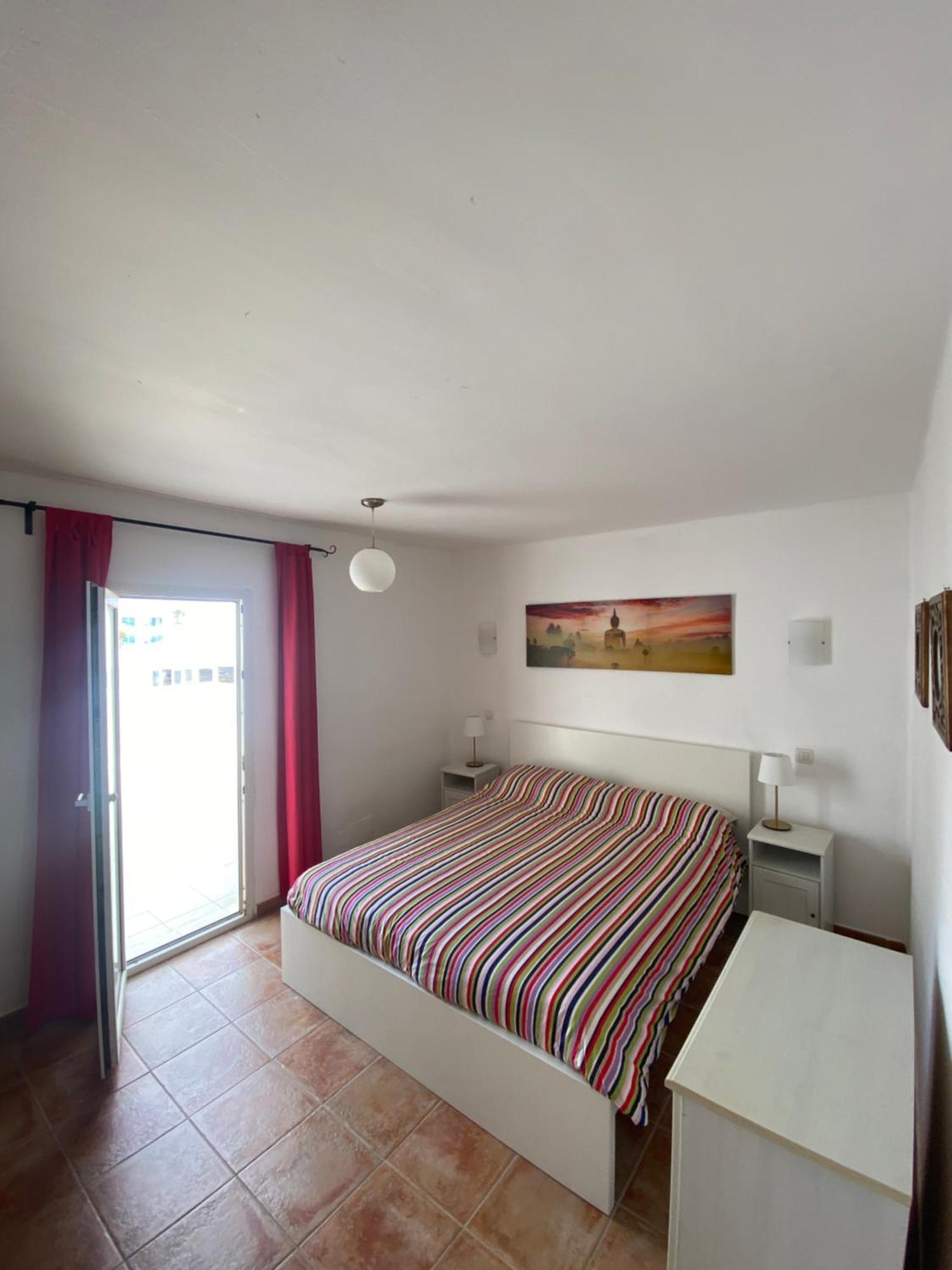 First Floor Apartment With Sea View, Costa Teguise Bagian luar foto
